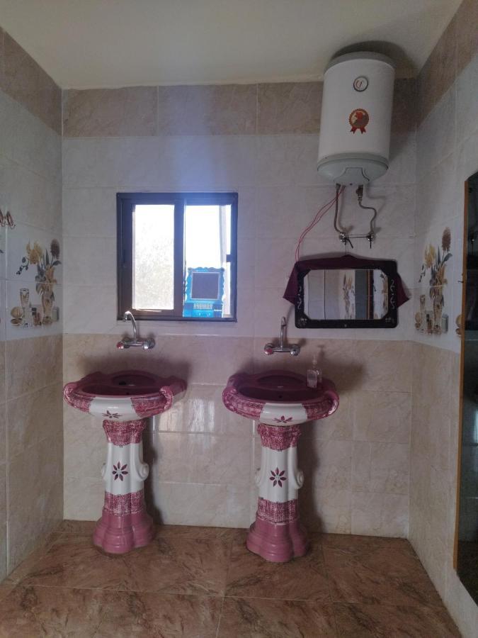 Private Room With Cultural Experience And Great Landscapes Sirfa Luaran gambar
